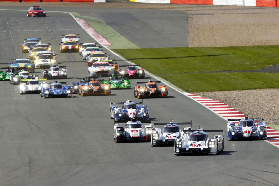  Porsche 919 Hybrid 2015 года  (фото 86 из 481)